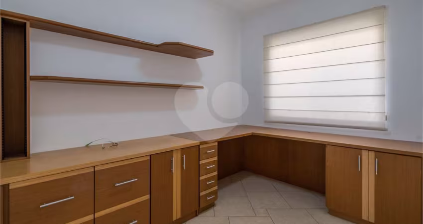 Casa em condomínio fechado com 4 quartos à venda na Rua Doutor Adhemar de Barros, 703, Jardim Europa, Valinhos