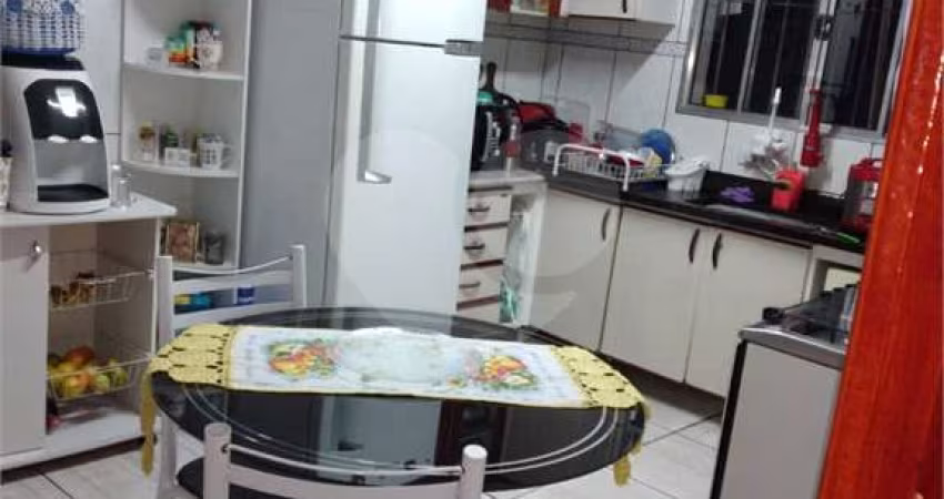 Casa com 3 quartos à venda na Rua Pascoal de Miranda, 231, Itaim Paulista, São Paulo