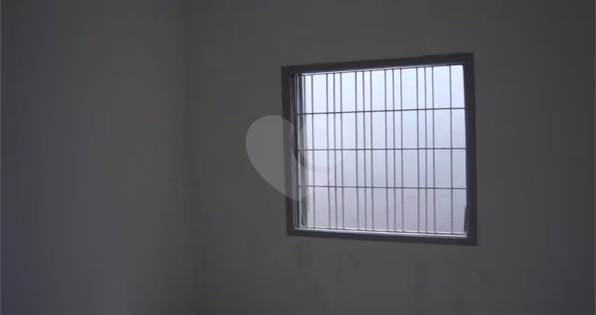 Casa com 2 quartos à venda na Rua Cândido de Souza, 108, Imirim, São Paulo