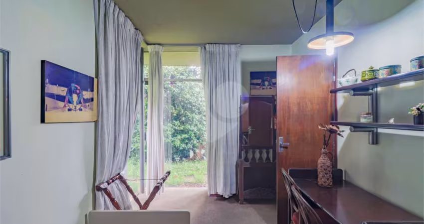 Casa com 6 quartos à venda na Rua Olegário Mariano, 468, Jardim Guedala, São Paulo