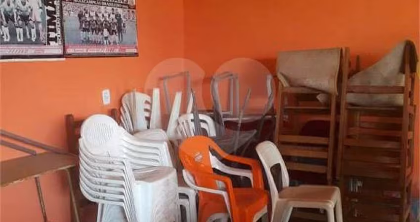 Chácara / sítio com 3 quartos à venda na Rua Atibaia, 505, Chácaras Clube Castanheiro, Várzea Paulista
