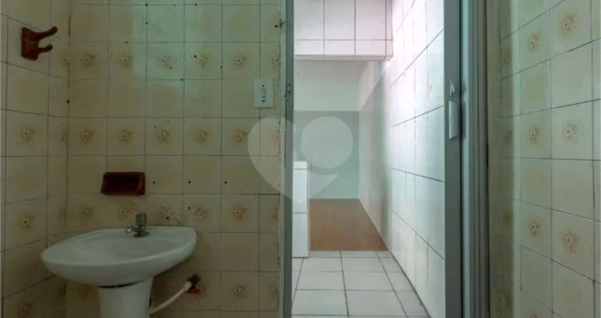 Casa com 2 quartos à venda na Rua Senador Georgino Avelino, 366, Itaquera, São Paulo