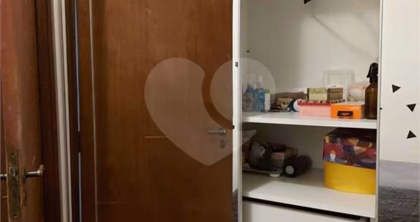 Casa com 3 quartos à venda na Rua das Aroeiras, 40, Jabaquara, São Paulo