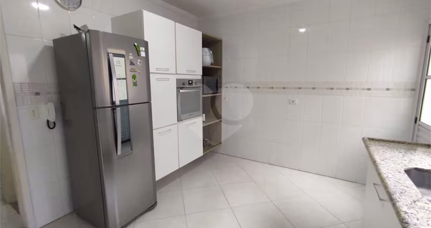 Casa com 3 quartos à venda na Rua Bartolomeu de Torales, 51, Vila Mazzei, São Paulo