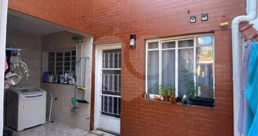 Casa com 3 quartos à venda na Rua João Gottsfritz Filho, 189, Jardim Regis, São Paulo
