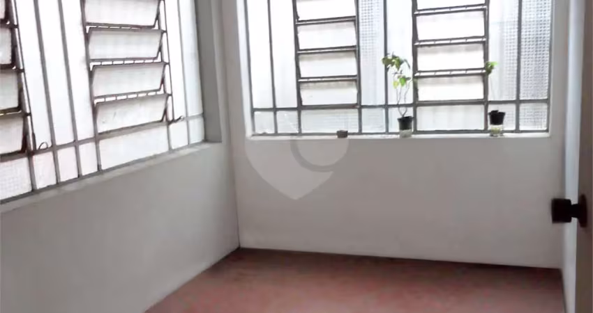 Casa com 3 quartos à venda na Rua Avelino Lopes, 359, Centro, Osasco