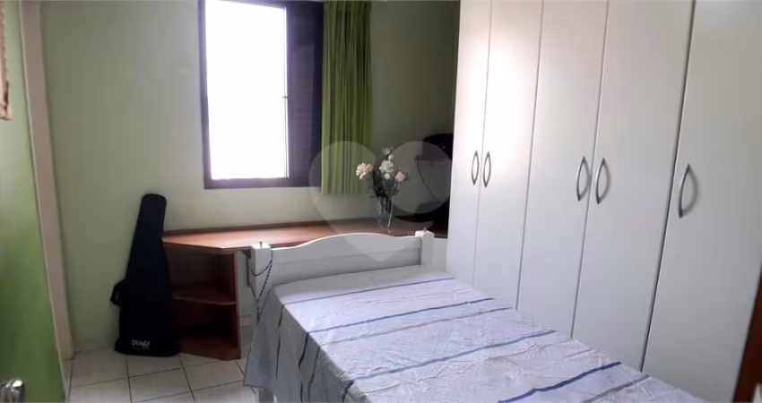 Apartamento com 2 quartos à venda na Rua Evaristo da Veiga, 161, Campo Grande, Santos