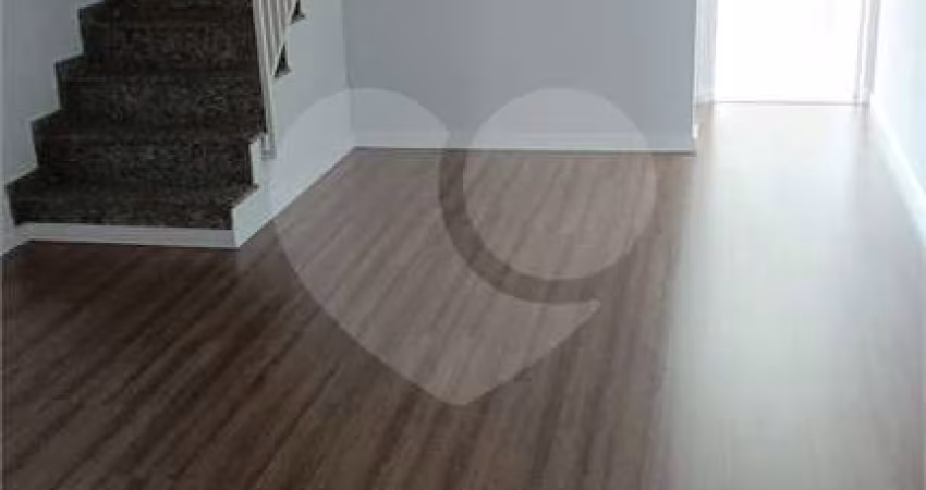 Casa com 3 quartos à venda na Avenida Milton, 514, Vila Galvão, Guarulhos