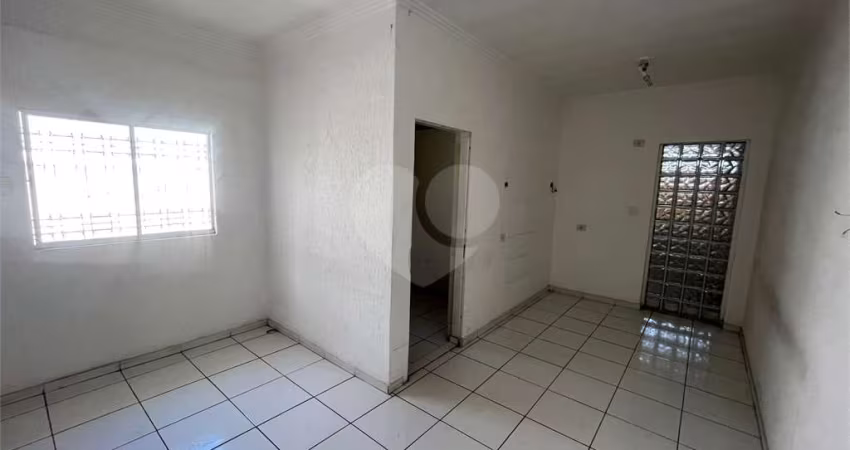 Casa com 3 quartos para alugar na Rua Ribeiro do Vale, 626, Brooklin Paulista, São Paulo