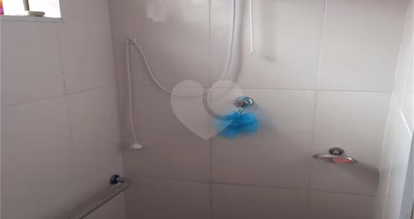 Casa com 2 quartos à venda na Rua Ana Neri, 370, Vila Metalúrgica, Santo André
