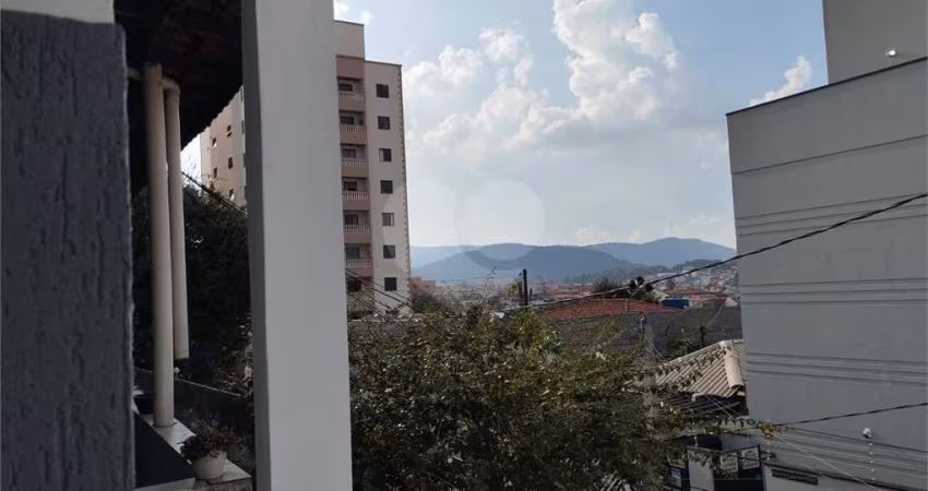 Casa com 3 quartos à venda na Rua Quixere, 10, Vila Mazzei, São Paulo