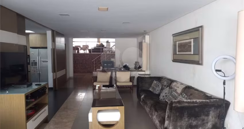 Casa com 3 quartos à venda na Rua Careaçu, 256, Jardim Franca, São Paulo