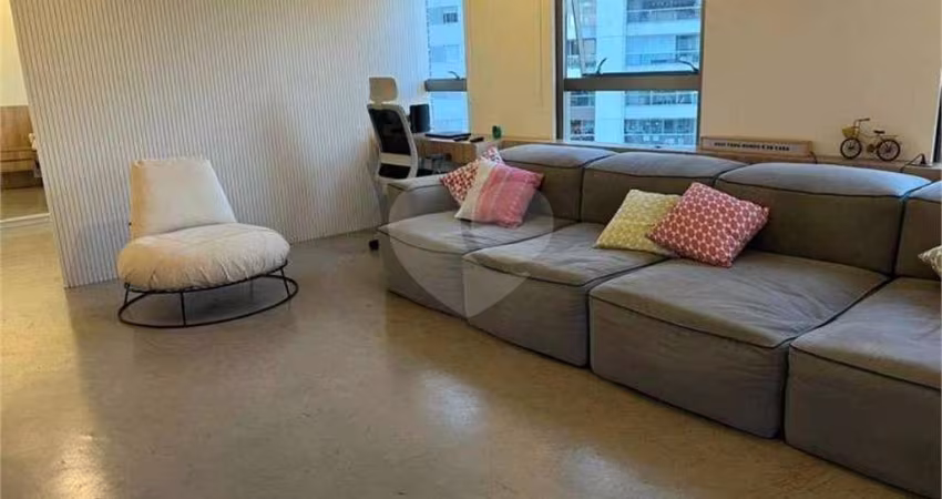 Apartamento com 1 quarto à venda na Rua Joaquim Guarani, 485, Jardim das Acacias, São Paulo