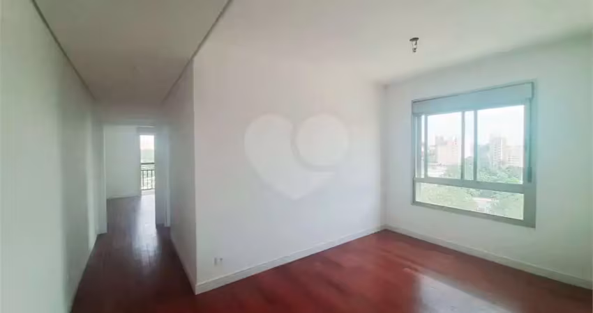 Apartamento com 4 quartos para alugar na Avenida Duquesa de Goiás, 825, Real Parque, São Paulo