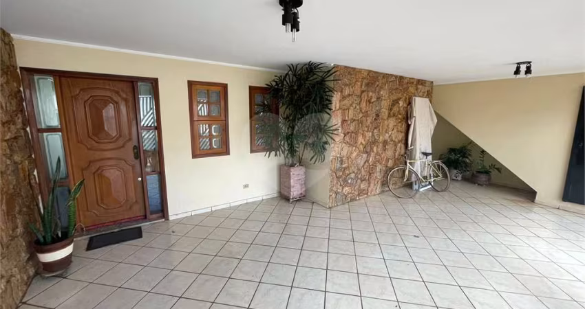 Casa com 3 quartos à venda na Rua Silvério Ignarra Sobrinho, 253, Vila Monteiro (Gleba I), São Carlos