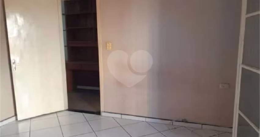 Casa com 3 quartos à venda na Rua Olaviano Gabriel de Oliveira, 32, Vila Isa, São Paulo