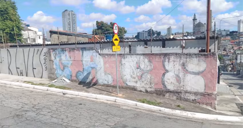 Terreno à venda na Rua Amarais, 208, Vila Carrão, São Paulo