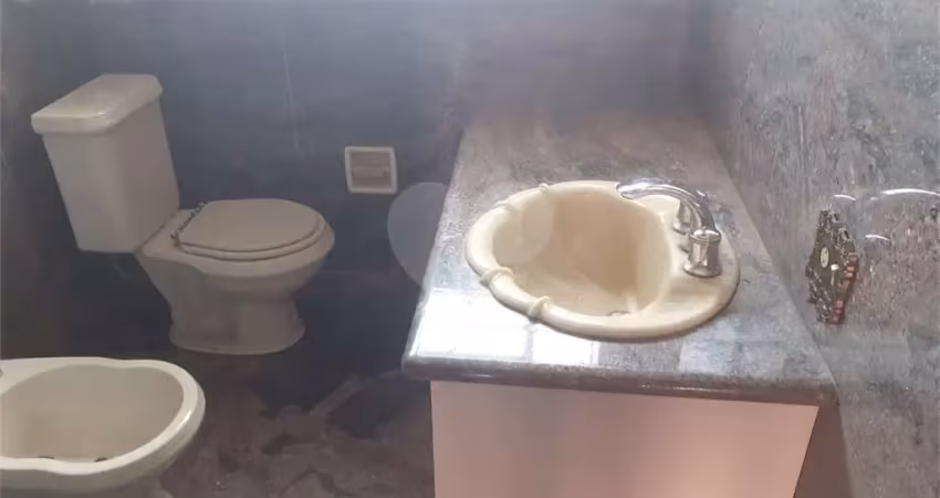 Casa com 3 quartos à venda na Rua Guajurus, 35, Jardim São Paulo (Zona Norte), São Paulo