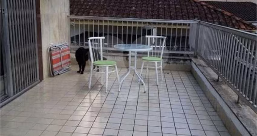 Casa com 4 quartos à venda na Rua Oswaldo Cruz, 379, Boqueirão, Santos