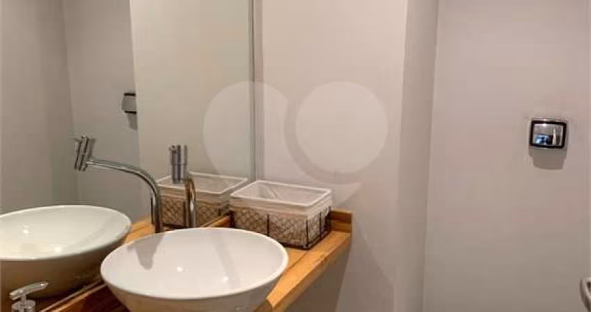 Apartamento com 3 quartos à venda na Rua Susano, 55, Jardim Paulista, São Paulo