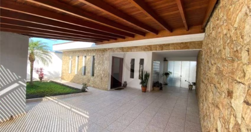 Casa com 4 quartos à venda na Rua das Arapongas, 20, Independência, São Bernardo do Campo