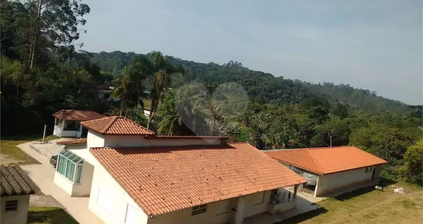 Chácara / sítio com 3 quartos à venda na Rua Romão Boeta, 155, Jardim Aladim, São Paulo