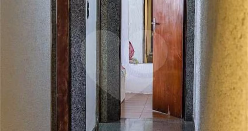 Casa com 3 quartos à venda na Rua Professora Ernestina Loureiro de Miranda, 694, Burgo Paulista, São Paulo