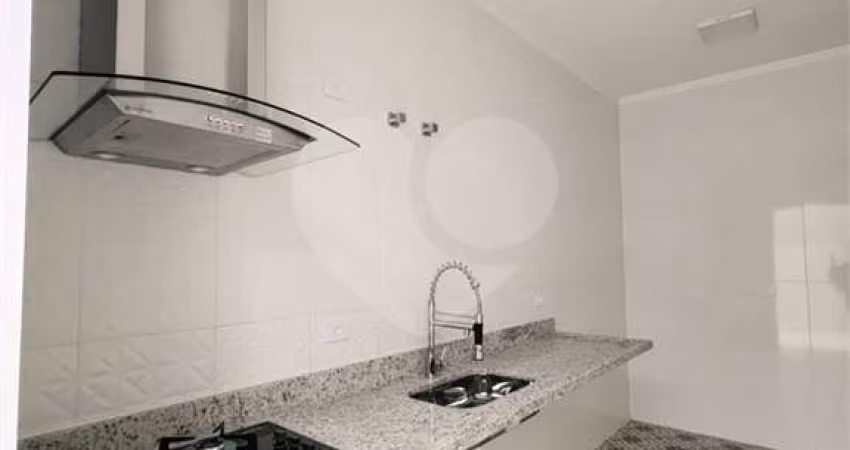 Casa com 3 quartos à venda na Rua Parambú, 91, Parque Vitória, São Paulo