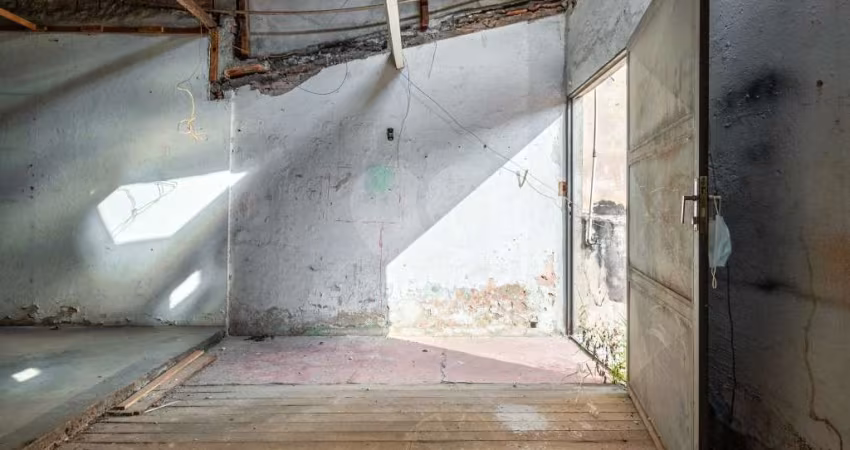 Casa com 3 quartos para alugar na Avenida Lins de Vasconcelos, 1022, Cambuci, São Paulo
