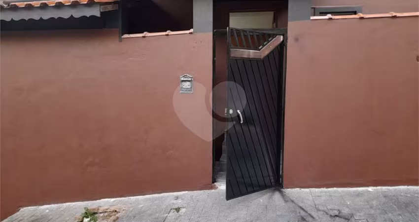 Casa com 3 quartos à venda na Rua Quinta da Aguieira, 177, Jardim Bonito, São Paulo