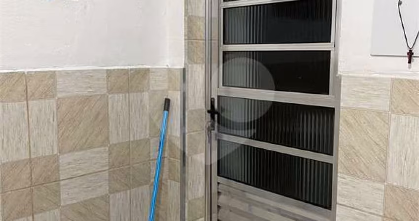 Casa com 2 quartos à venda na Rua José Lopes Afonso, 135, Parque Paulistano, São Paulo