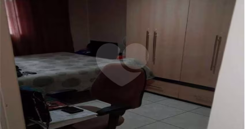 Casa com 4 quartos à venda na Rua das Olarias, 70, Canindé, São Paulo