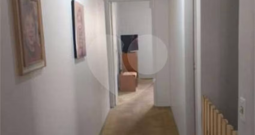 Casa com 3 quartos à venda na Rua Evaristo Roque, 159, Imirim, São Paulo