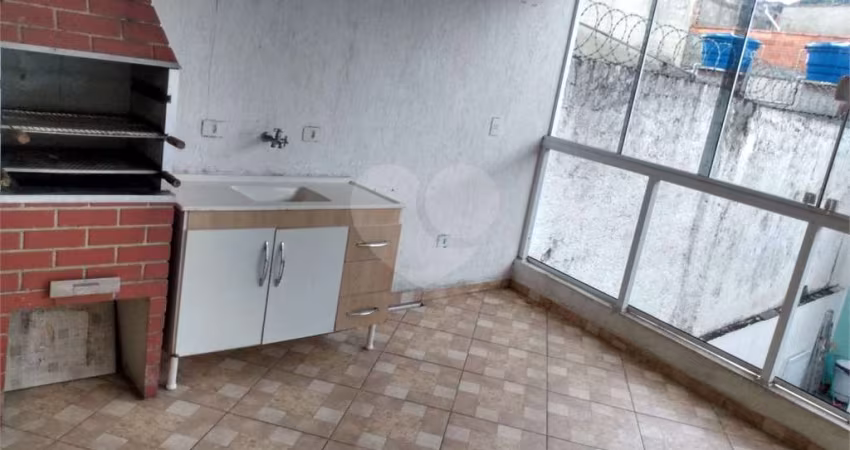Casa em condomínio fechado com 3 quartos à venda na Rua Monsenhor Salim, 155, Itaim Paulista, São Paulo