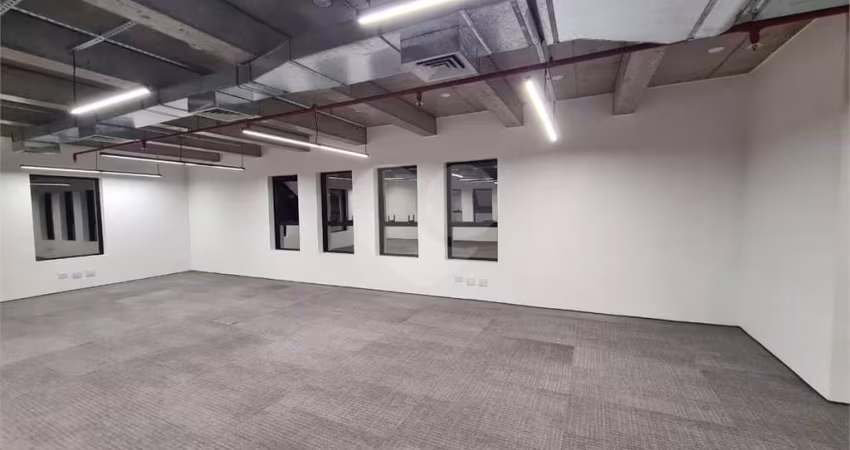 Sala comercial para alugar na Rua Cardeal Arcoverde, 1641, Pinheiros, São Paulo