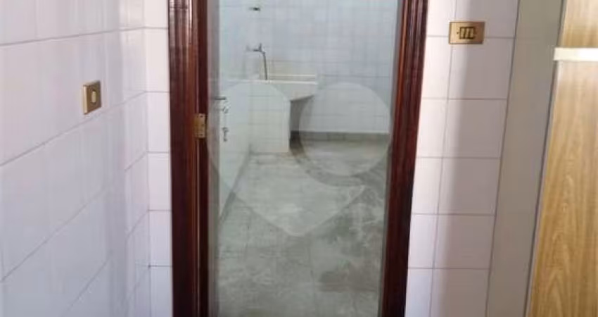 Casa com 2 quartos à venda na Rua Conde Barca, 202, Parque São Luís, São Paulo