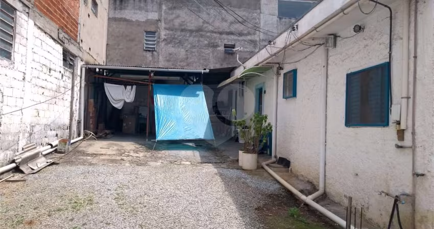 Casa com 2 quartos à venda na Rua Carlos Alberto Alves de Carvalho Pinto, 133, Jardim Santa Emilia, Guarulhos