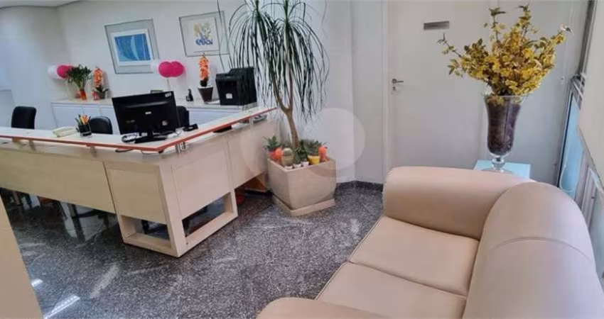 Sala comercial para alugar na Avenida Ipiranga, 318, República, São Paulo