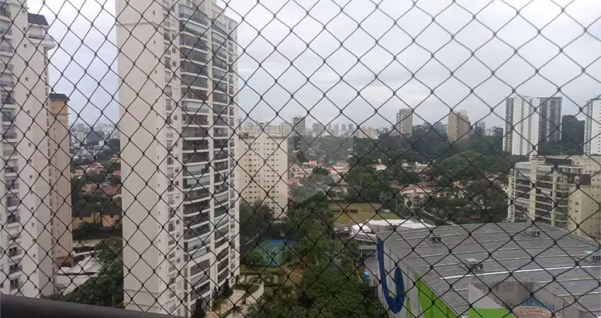 Apartamento com 4 quartos para alugar na Avenida Washington Luís, 1277, Santo Amaro, São Paulo