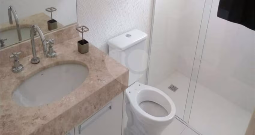 Casa em condomínio fechado com 3 quartos à venda na Rua Cambará, 49, Vila Bertioga, São Paulo