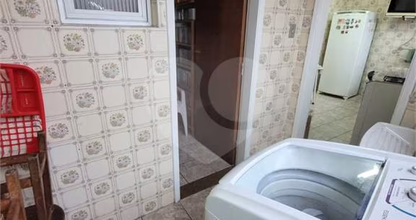 Apartamento com 2 quartos à venda na Rua Coriolano, 631, Vila Romana, São Paulo