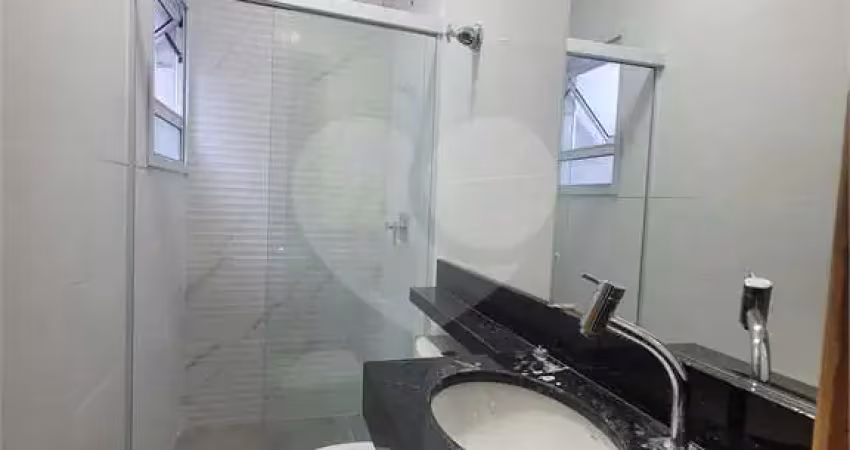 Casa com 3 quartos à venda na Rua Doutor Jorge Veiga, 633, Vila Carrão, São Paulo