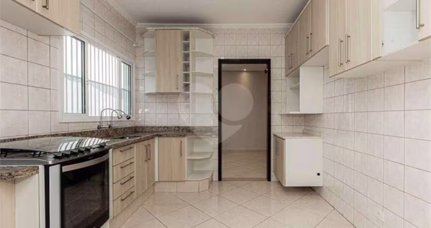 Casa com 3 quartos à venda na Rua Geraldo Alves de Carvalho, 316, Vila Marina, São Paulo