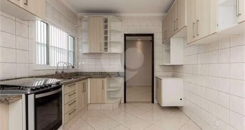 Casa com 3 quartos à venda na Rua Geraldo Alves de Carvalho, 316, Vila Marina, São Paulo