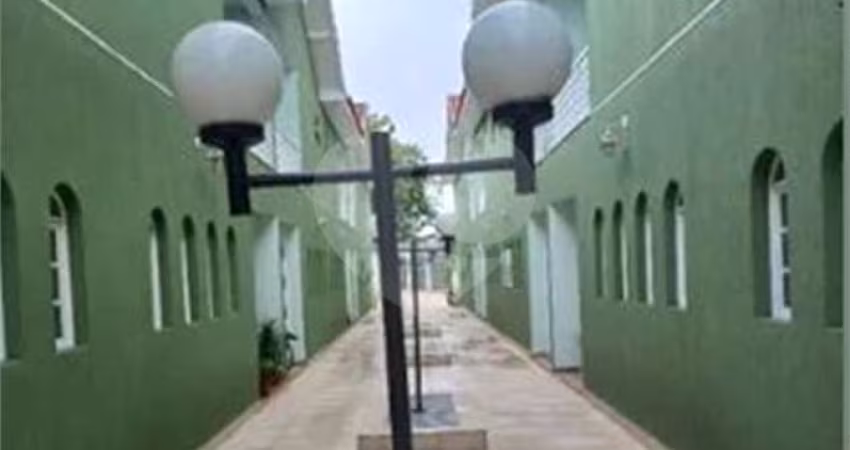 Casa em condomínio fechado com 3 quartos à venda na Rua Ita, 121, Vila Santos, São Paulo