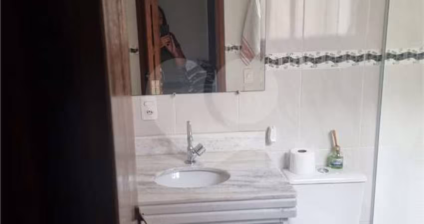 Casa em condomínio fechado com 2 quartos à venda na Rua dos Maracujás, 53, Vila Mazzei, São Paulo