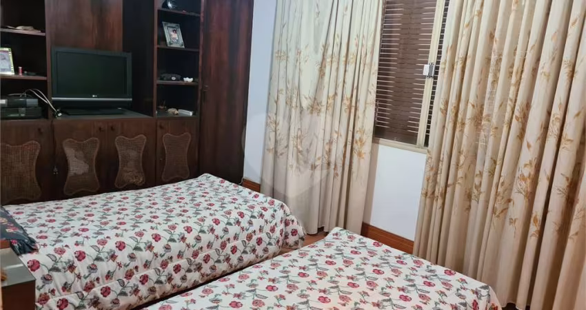 Casa com 3 quartos à venda na Rua Inajaroba, 156, Vila Nova Conceição, São Paulo