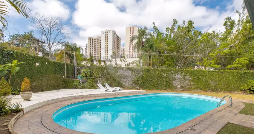 Casa com 3 quartos à venda na Avenida Ministro Álvaro de Souza Lima, 86, Jardim Marajoara, São Paulo