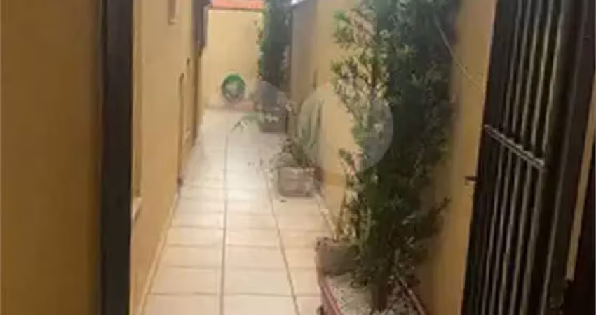 Casa com 3 quartos à venda na Rua Professor Alberto Conte, 174, Vila Moinho Velho, São Paulo