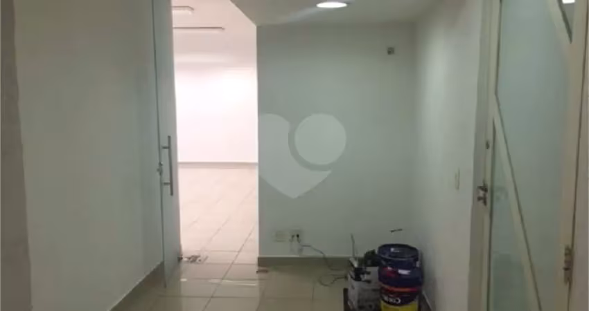 Loft com 1 quarto para alugar na Avenida Rouxinol, 57, Indianópolis, São Paulo